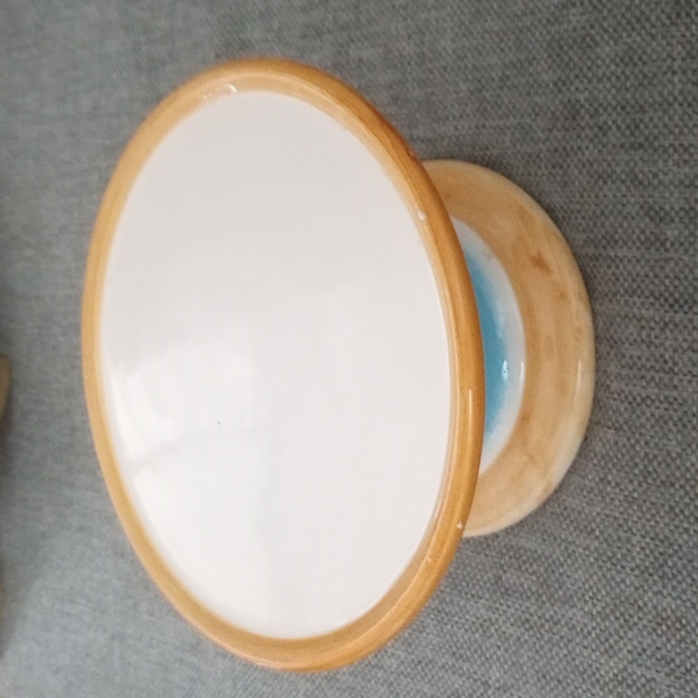 Small Cake stand - Picture 2 of 5